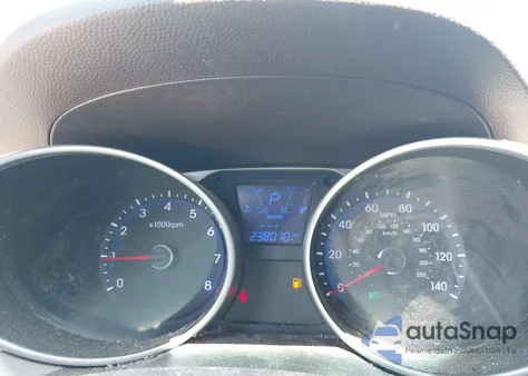 2013 Hyundai Tucson Gl z USA, uszkodzony, nr VIN KM8JT3AB0DU712371